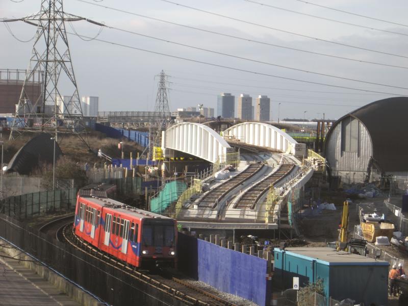 File:Canning Town Flyover.jpg