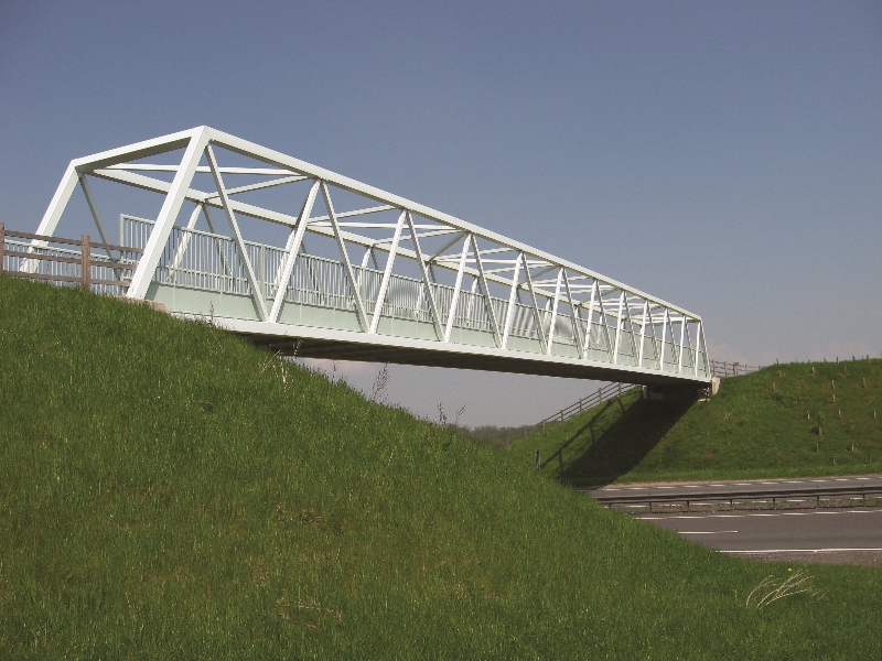 File:Lightweight Footbridge A38 North of A5.jpg