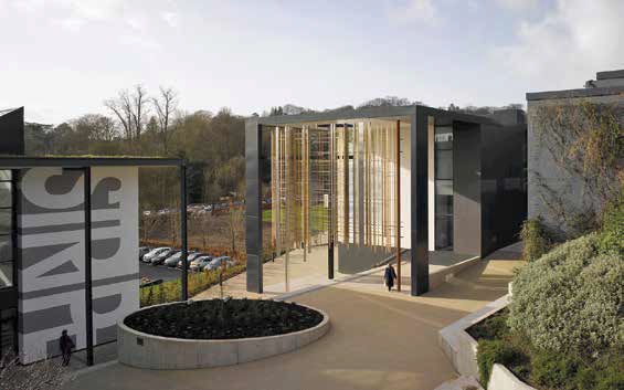File:Winchester Uni-3.jpg