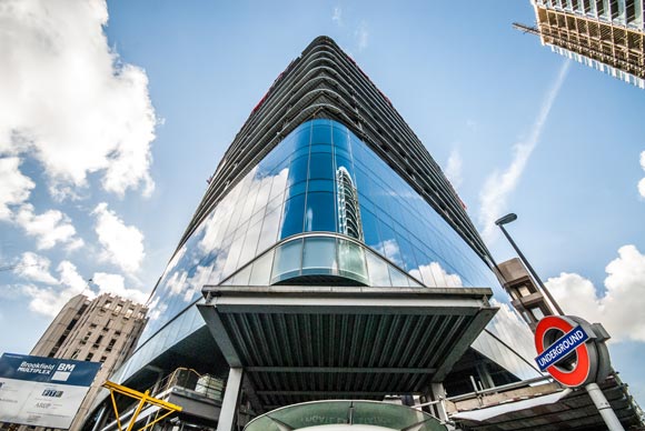 File:Aldgate Tower-1.jpg