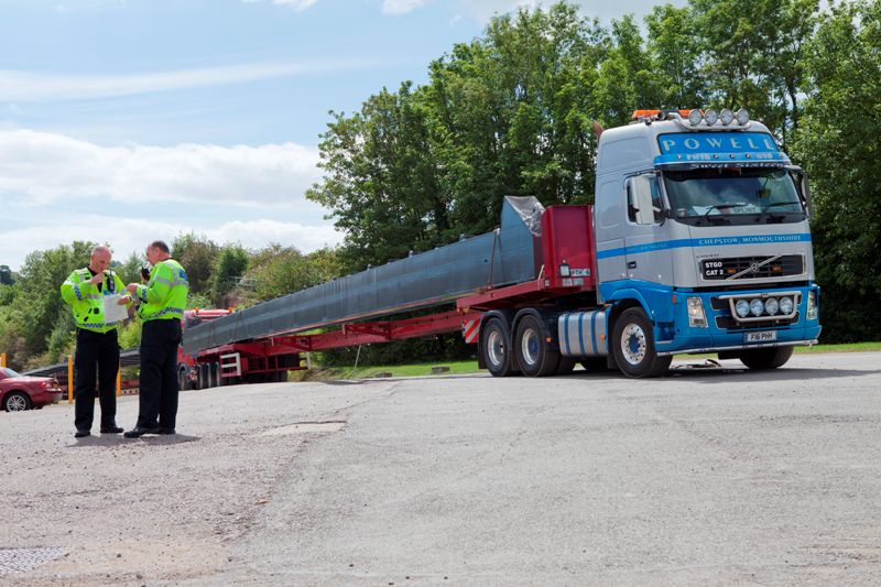 File:Transporting steelwork by road.jpg