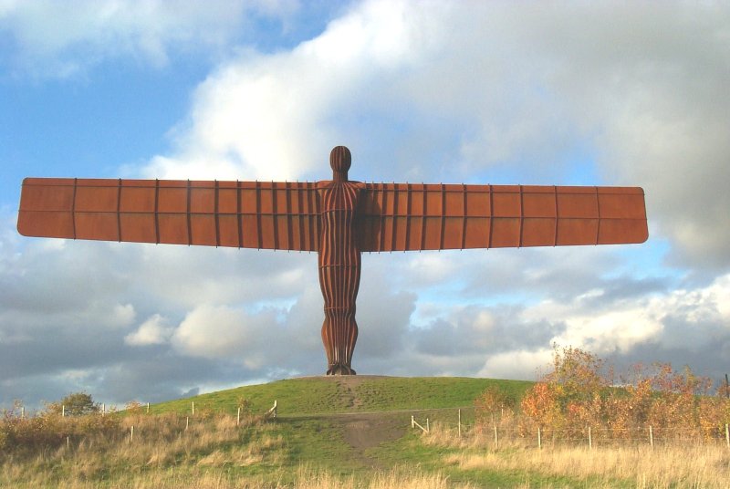 File:Angel of the North 1.jpg