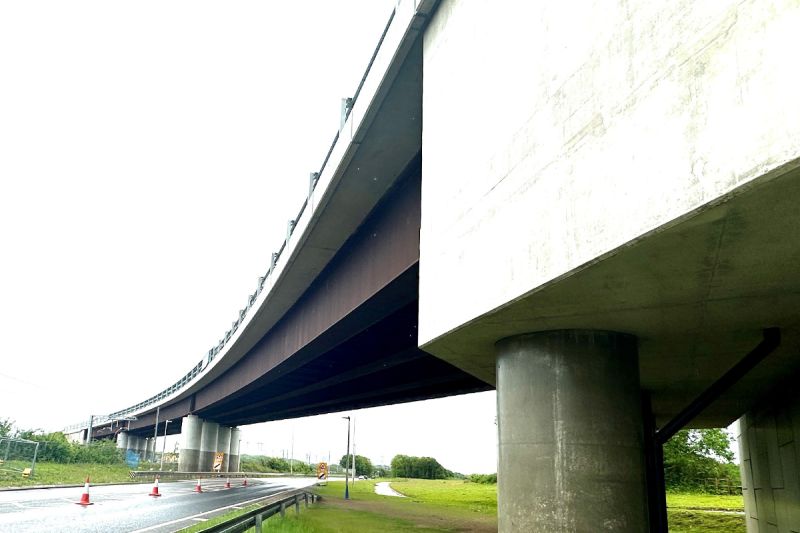 File:Beaulieu Parkway Bridge-1.jpg
