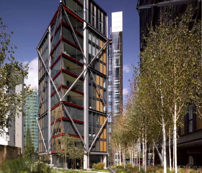 File:SSDA020 NEO Bankside London medium1.jpg