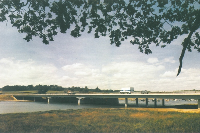 File:1976 - River Hamble Bridge.jpg