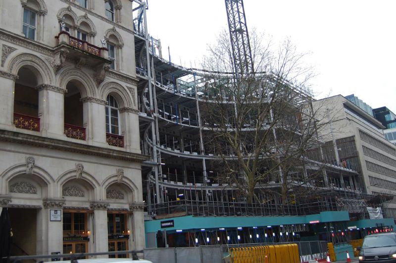 File:Holborn Viaduct London-1.jpg