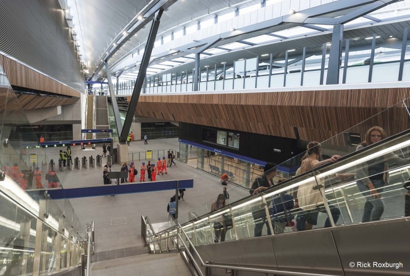 File:London Bridge Station SSDA-1.jpg