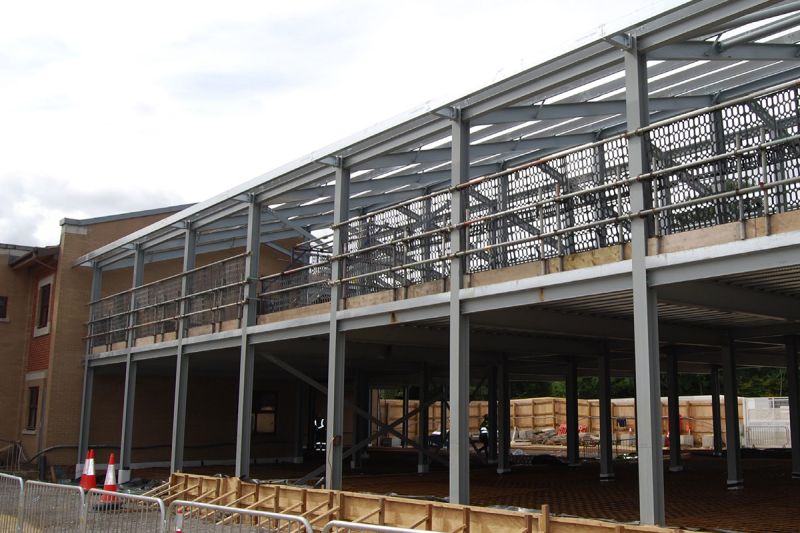 File:Leeds City Academy 1.jpg