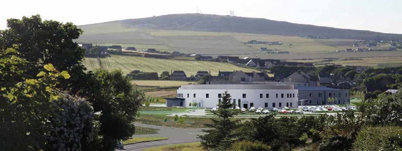 File:Orkney Hospital-3.jpg