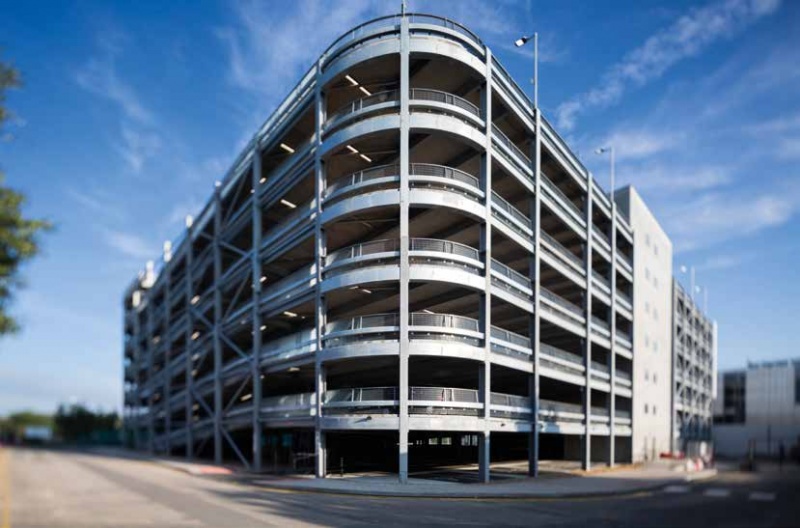 File:Sky Campus CP Osterley-1.jpg