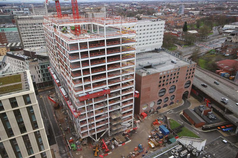 File:3 Circle Square Manchester 1.jpg