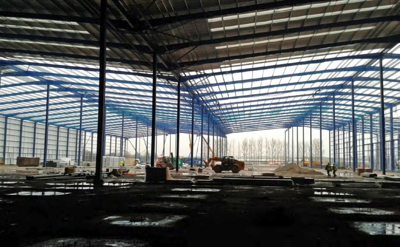 File:Screwfix Distribution Centre-3.jpg