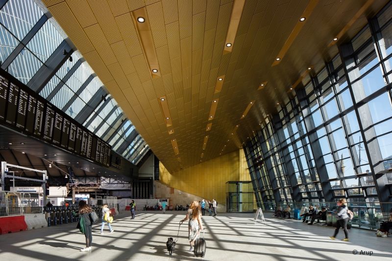 File:Glasgow Queen Street Station-1.jpg